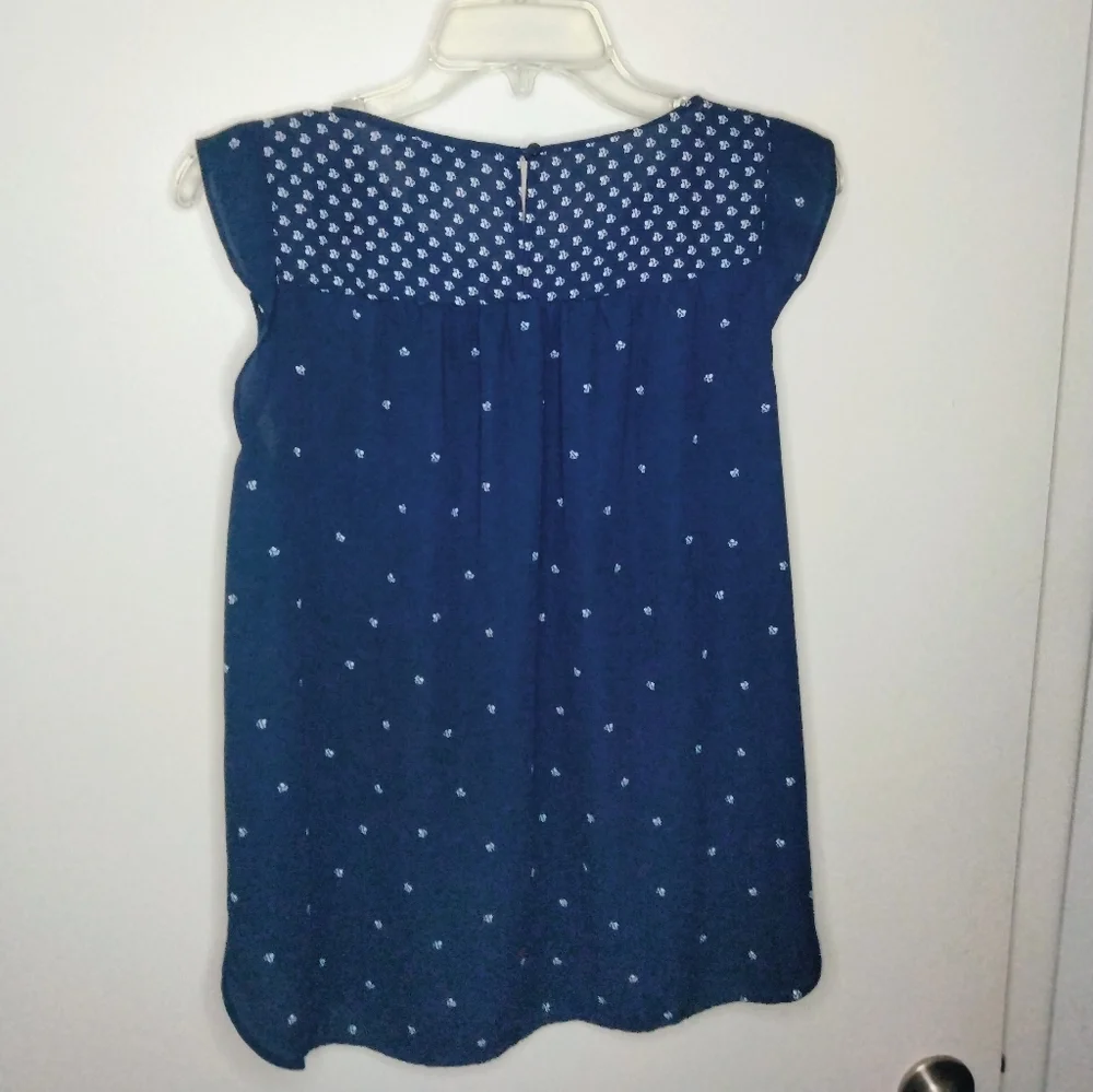 Loft (Size S) Navy Blue & White Print Butterfly Cap Sleeves Blouse